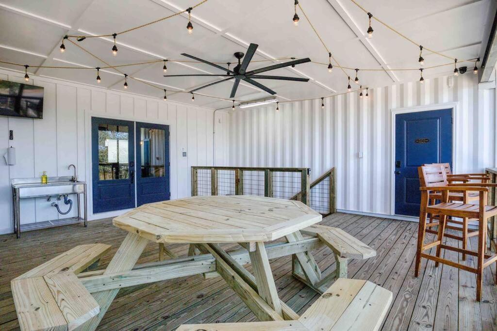 Вилла Camp Conex Hopedale, La St Bernard Экстерьер фото